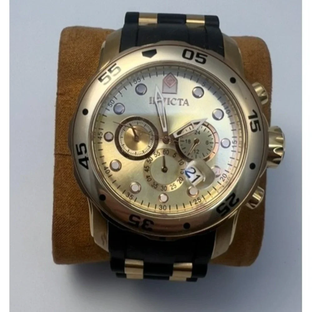 #W013 Invicta Pro Diver Scuba 17884 Swiss Quartz Chronograph 48mm Gold Watch